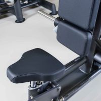 T909 Жим от плеч